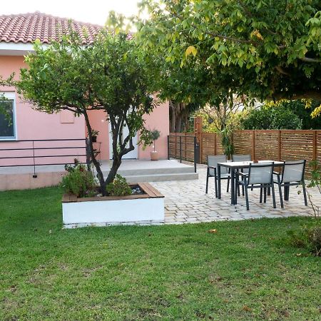Villa Lelova Mítikasz Kültér fotó