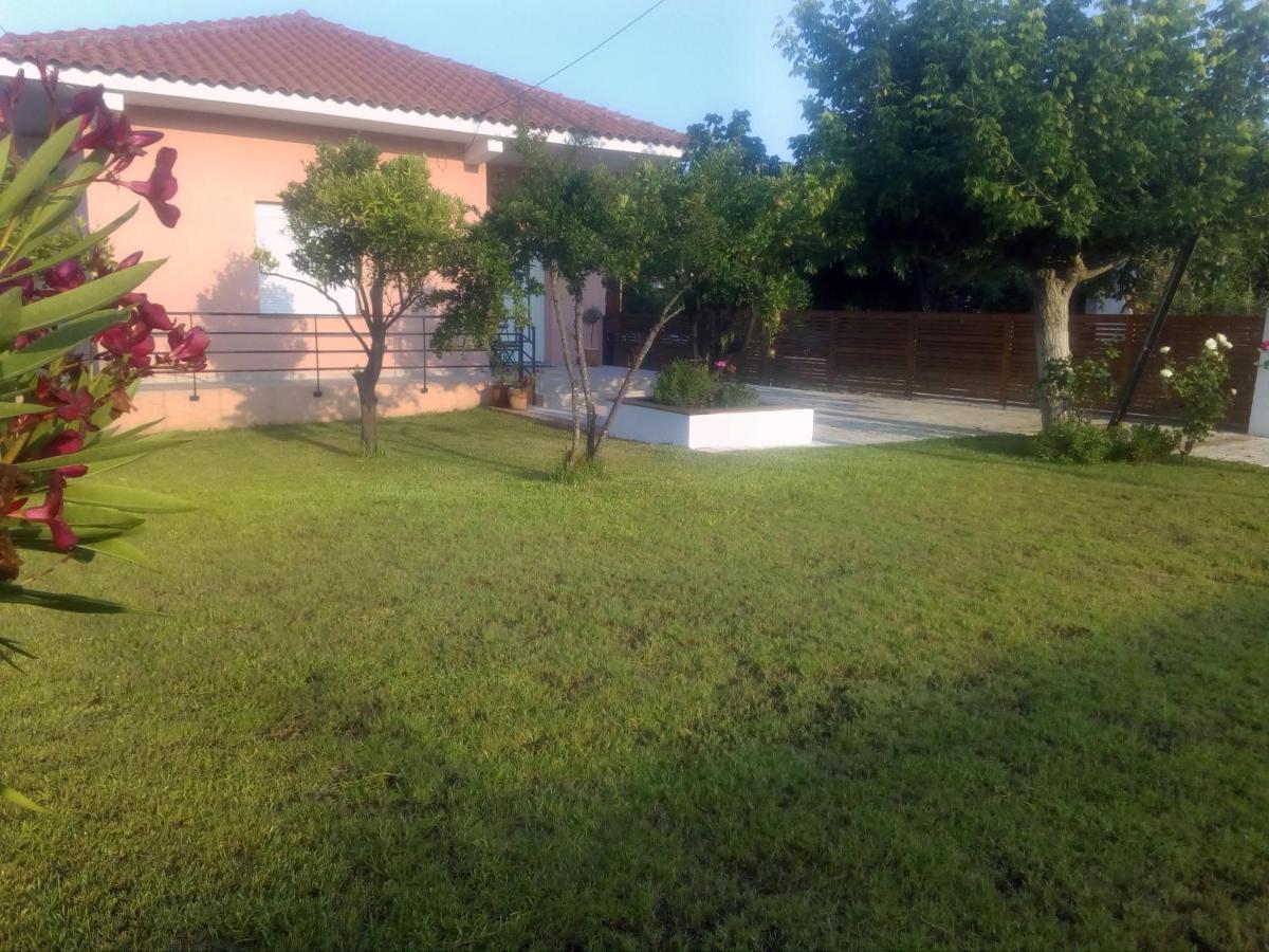Villa Lelova Mítikasz Kültér fotó